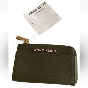 NWT ANNE KLEIN  CARD HOLDER CASE SMALL WALLET DARK OLIVE GREEN